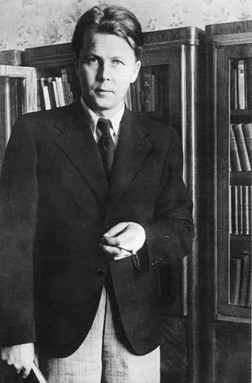 Портрет автора Твардовский Александр Трифонович